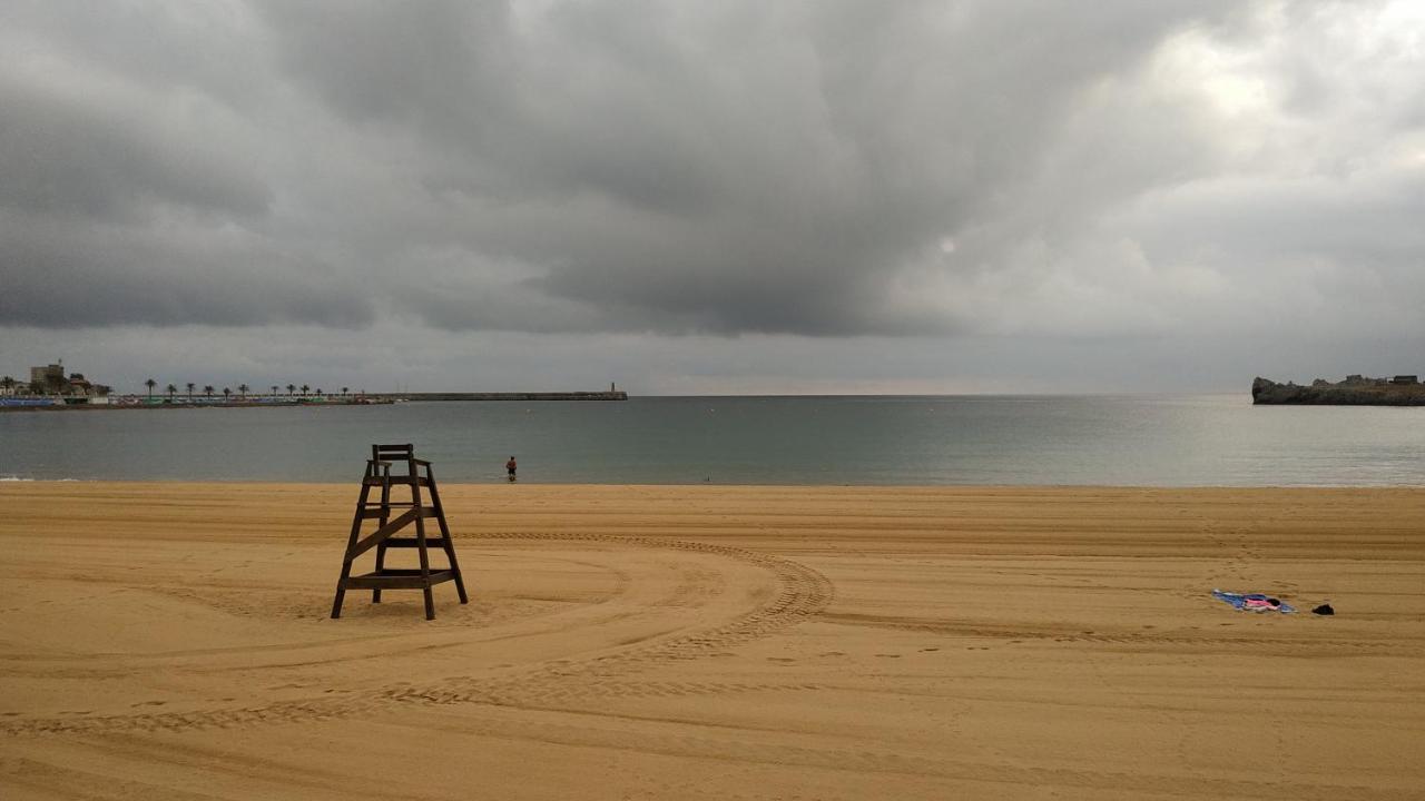 Ferienwohnung Apartamento Con Piscinas Castro Urdiales Exterior foto